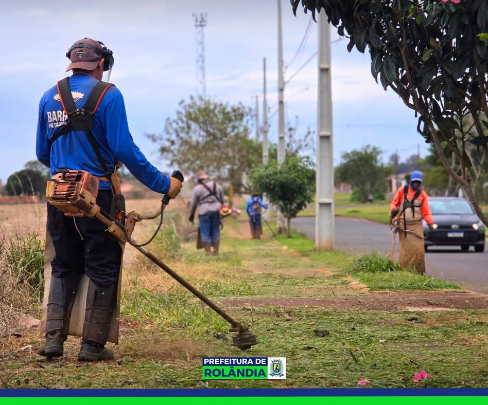 Serviços de limpeza e roçagem atendem bairros Perazolo, Nobre e Jardim do Café