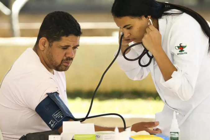 Sesa mantém ações do Outubro Rosa e intensifica exames no Novembro Azul
