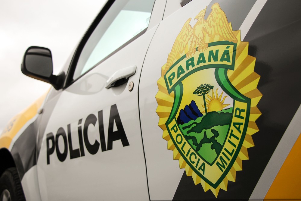 Mulher é detida suspeita de agredir e tentar atropelar as próprias filhas