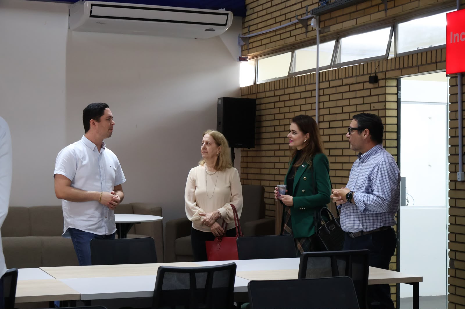 UEM e TechnoPark discutem expansão de projetos de pesquisa e inovação tecnológica