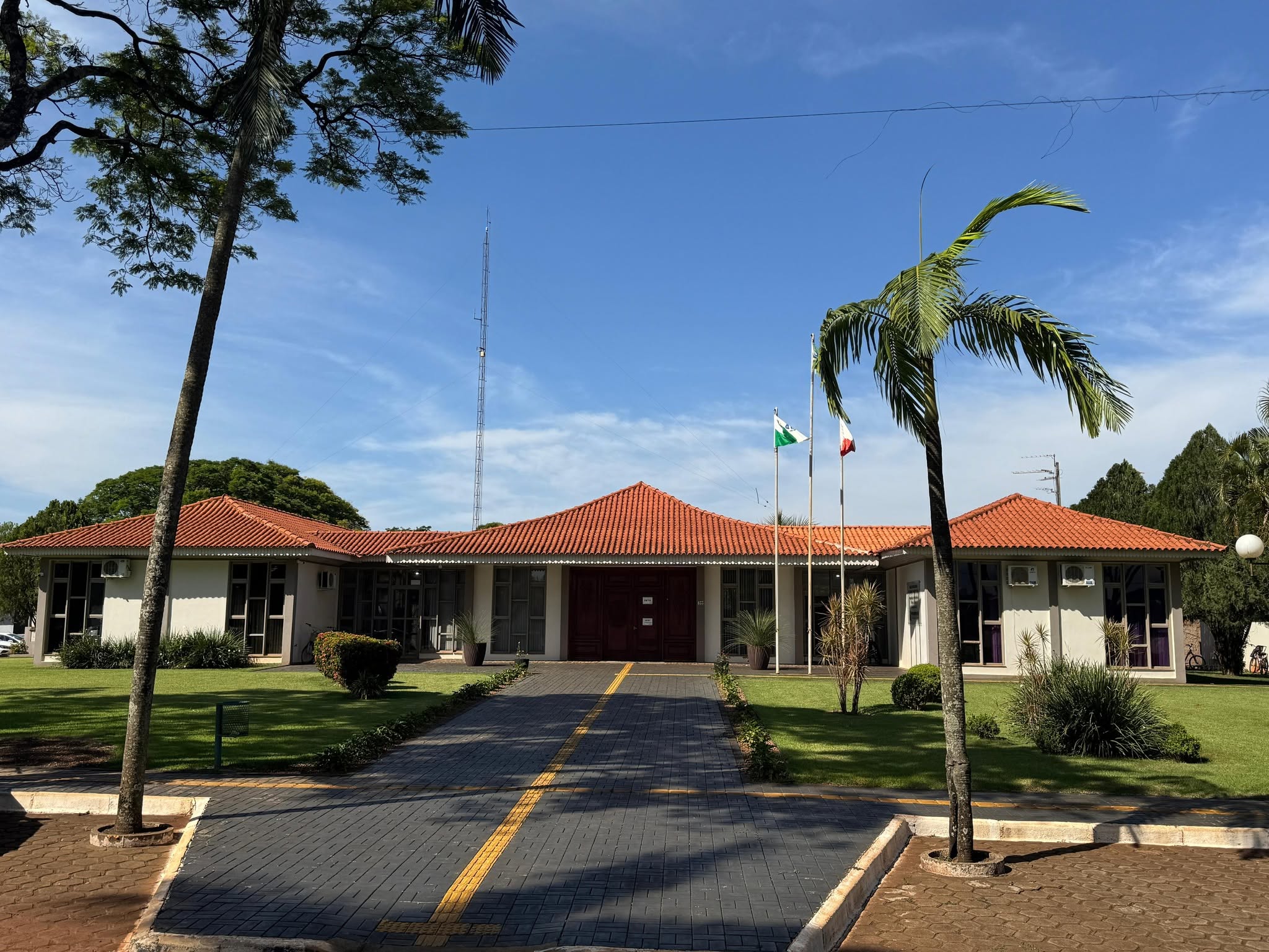 Repartições públicas têm ponto facultativo na sexta-feira (30)