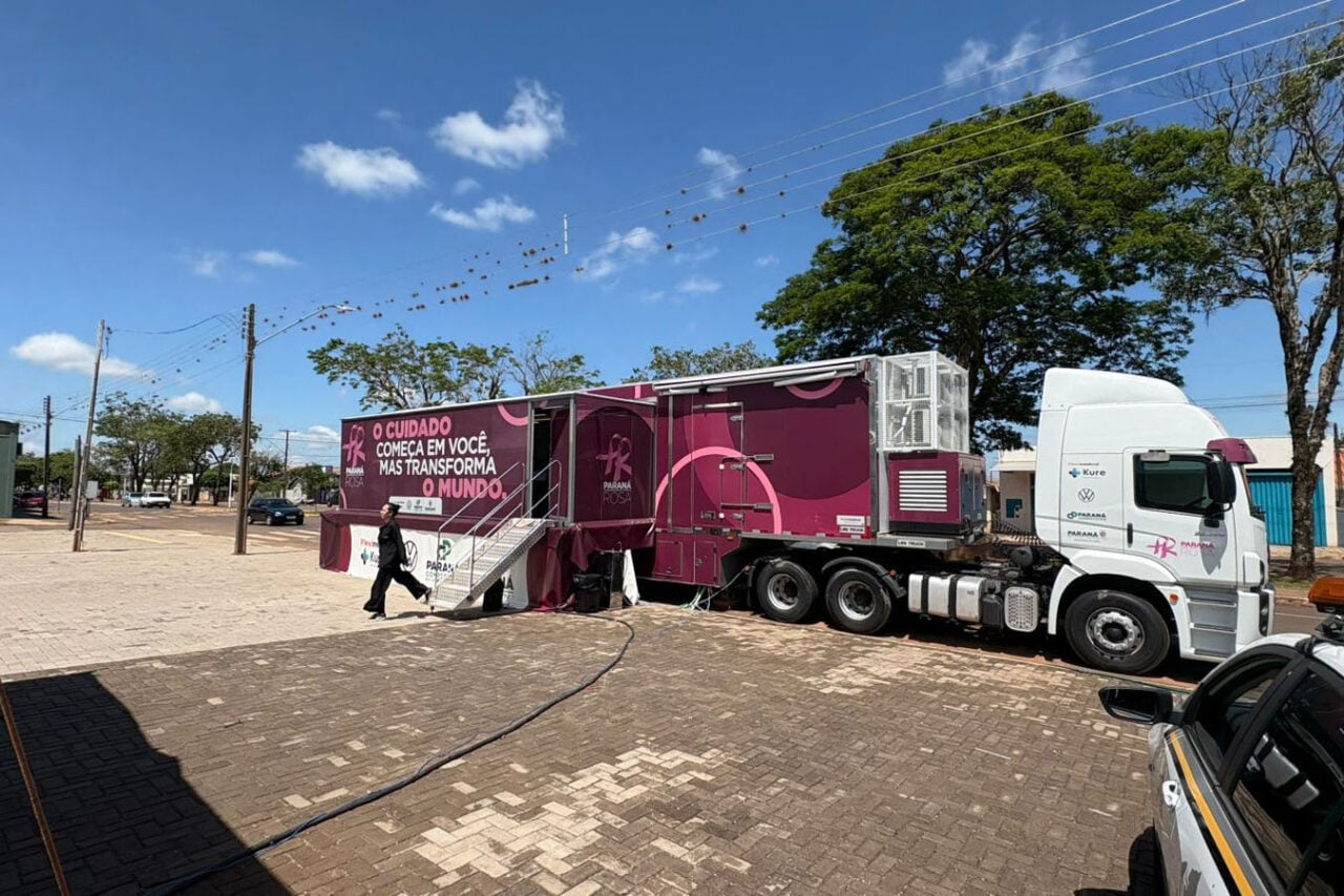 Carreta Saúde da Mulher oferece exames preventivos e consultas gratuitas