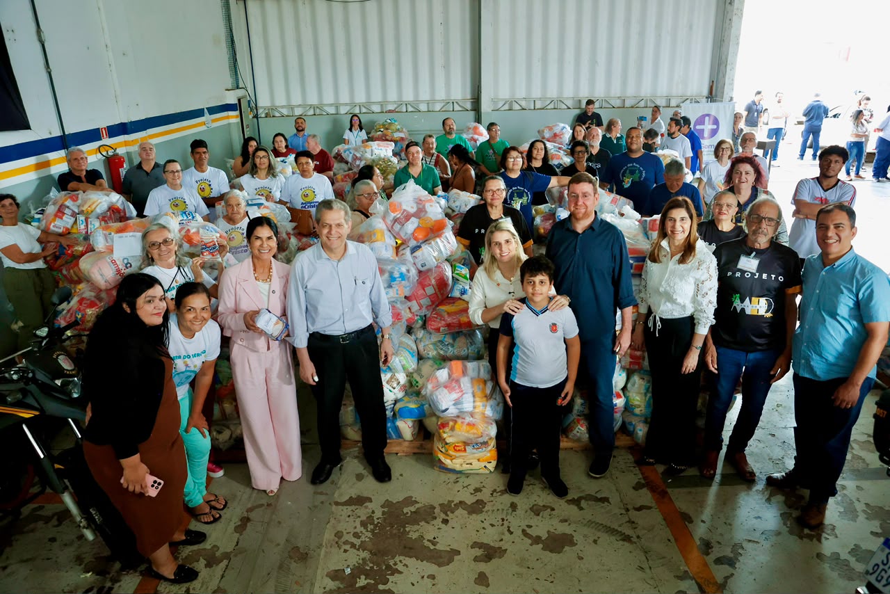 Maringá destina 9 toneladas de alimentos arrecadados em exposição para 18 instituições