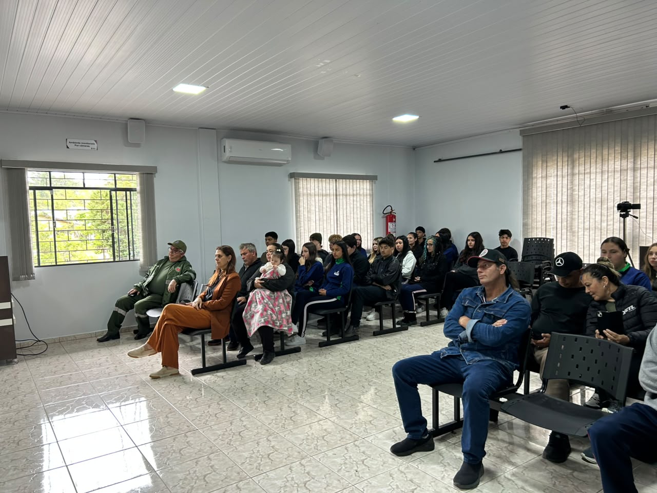 Câmara de Agudos do Sul realiza 1ª sessão do Parlamento Jovem
