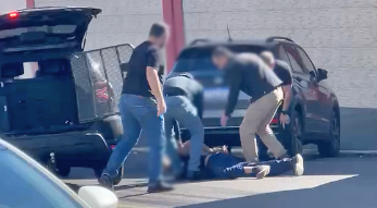 Polícia Militar apreende carga milionária de vinho argentino em Barracão, no Paraná