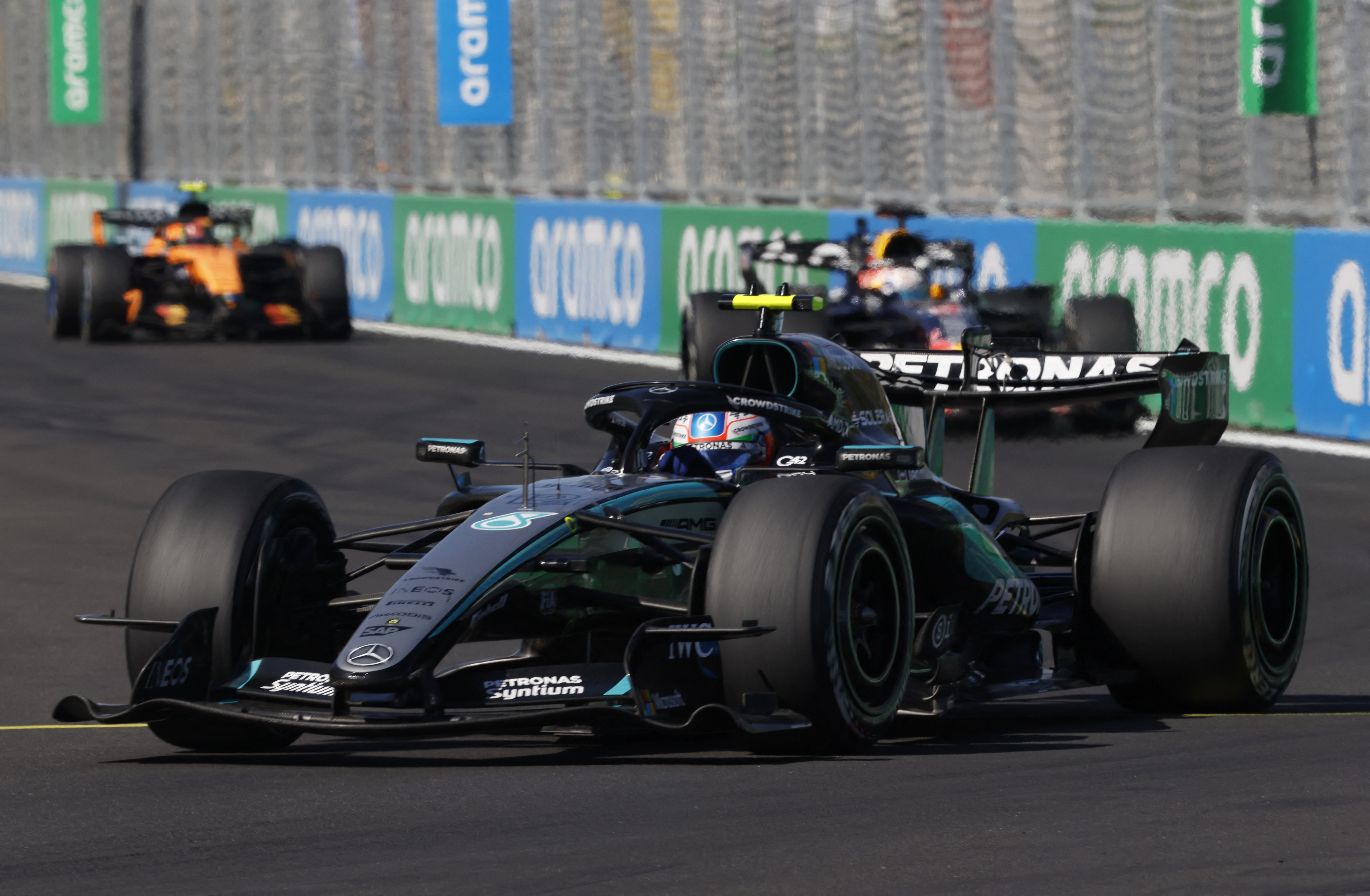 Andrea Kimi Antonelli vence 1ª corrida do GP da Espanha de F1 em Madri