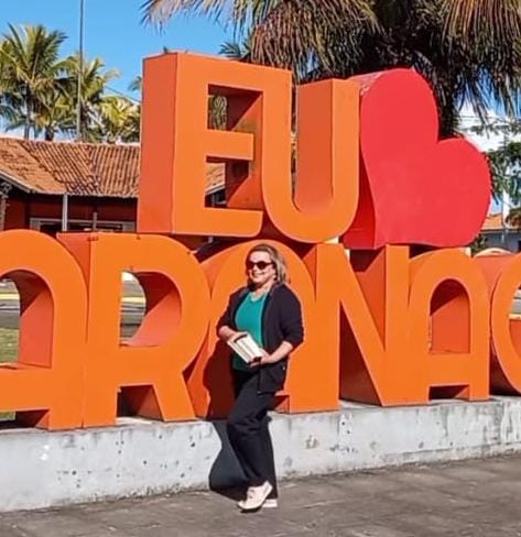 Projeto Sementes de Papel distribui livros em Paranaguá no aniversário da cidade