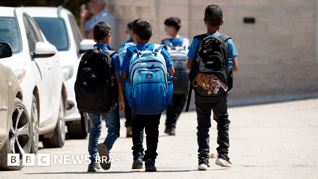 Violência de colonos israelenses gera medo em escolas palestinas na Cisjordânia